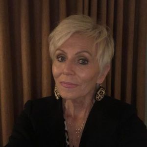Meet your Posher, Tami
